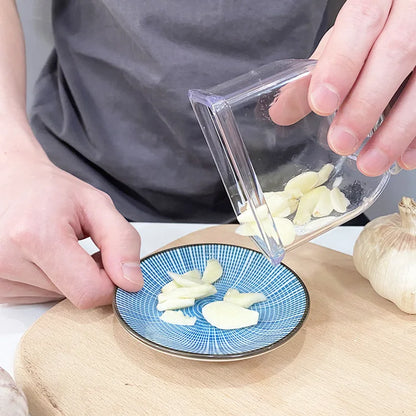 Manual Garlic Press and Grater - Kitchen Tool for Efficient Garlic Peeling and Grinding